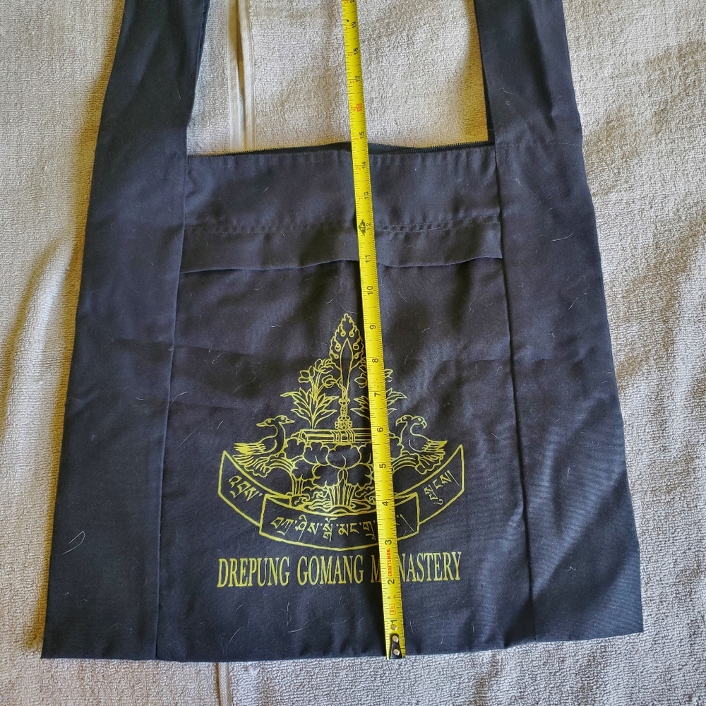 FINAL MARKDOWN- Black Crossbody Bag - Picture 8 of 10